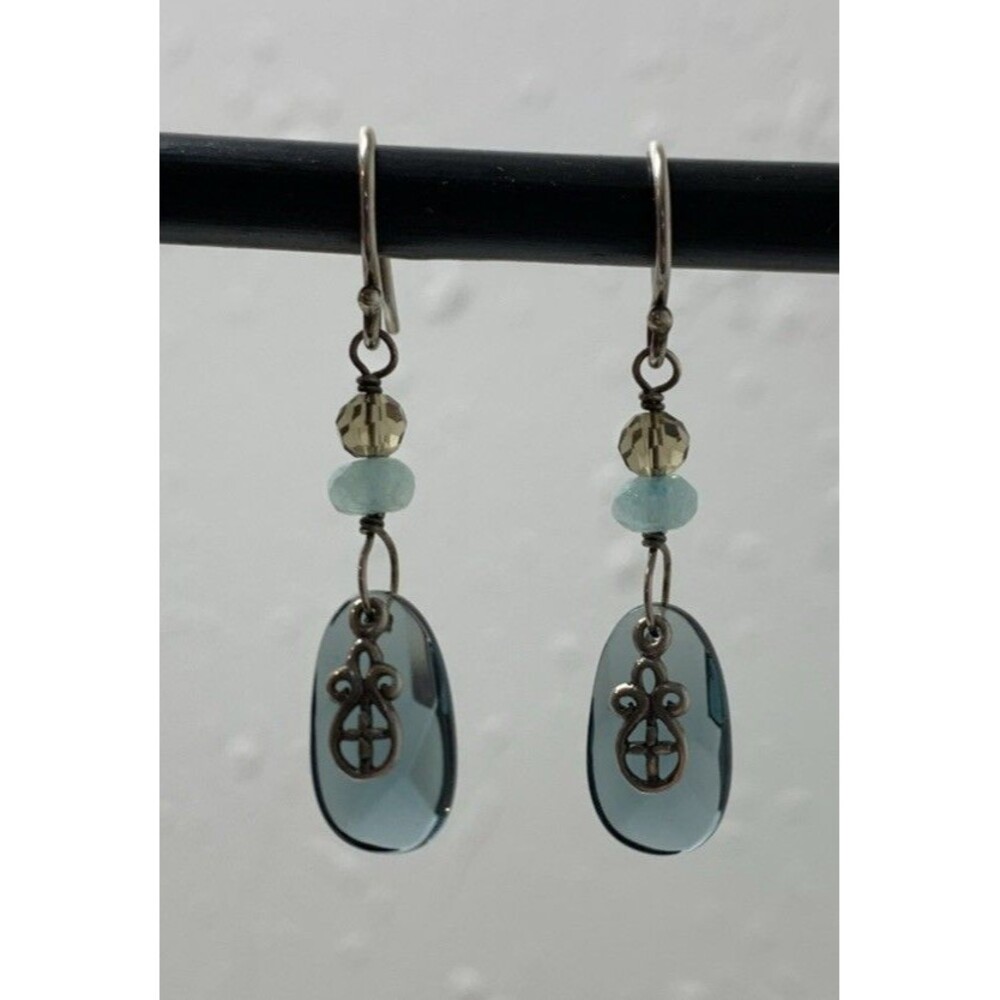 Silpada Sterling Silver 'Evening Tide' Dangle Blue Crystal Earrings W2435